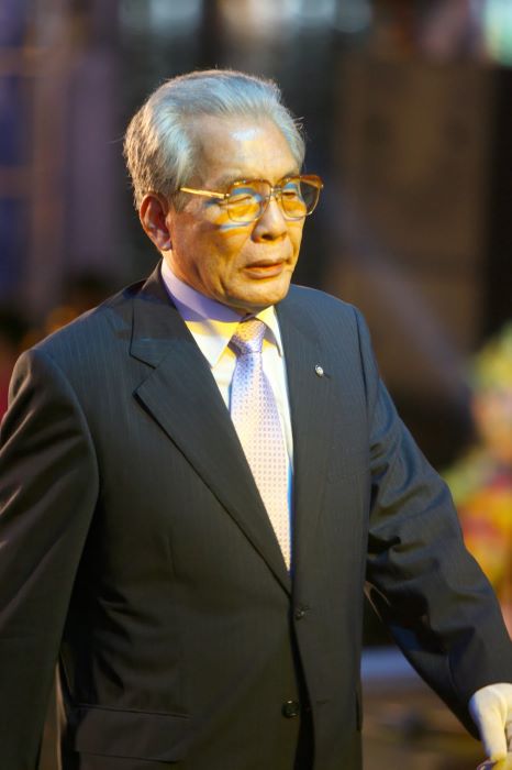 배고픔을 딛고 통영의 등불이 된 나눔의 삶 - 송천 박명용 회장 3주기 추도 사진전·추모 행사 개최 기사 이미지