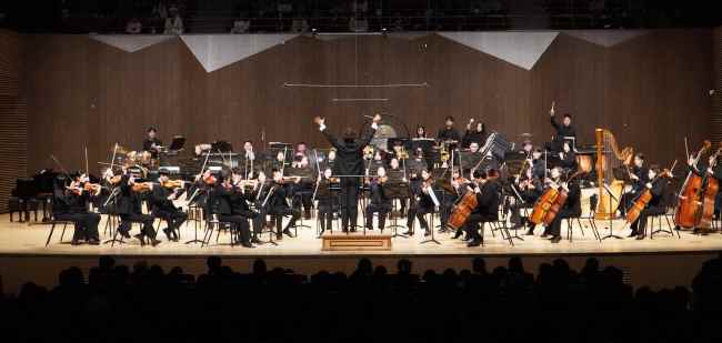 통영의 새해를 울린 선율… ‘2026 TIMF 신년음악회’ 성황 기사 이미지